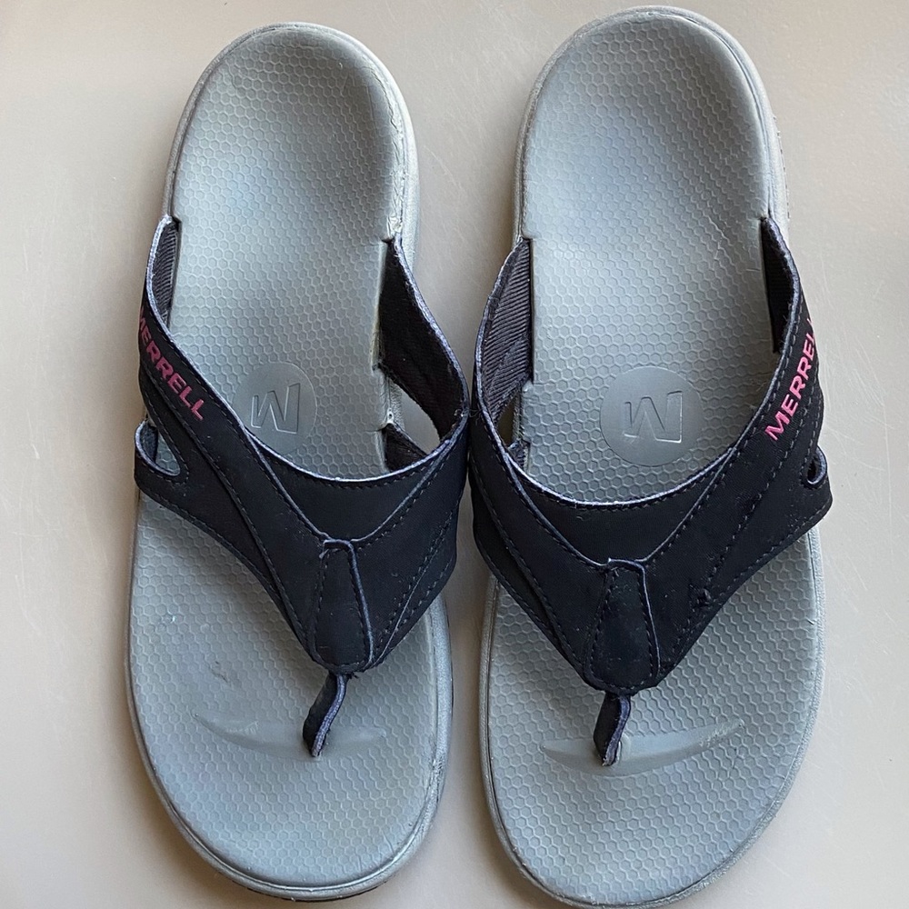 Merrell sandals size 9. - Picture 7 of 10